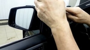 Как снять обшивку на Mercedes GLE400 (дверную карту)