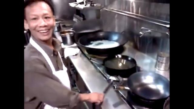 Чтобы сковородка не пригорала. смотреть онлайн