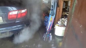 Машина сильно дымит