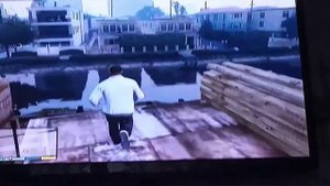 ГДЕ НАЙТИ БОМБУ ЛИПУЧКУ В GTA V