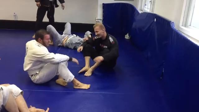 Ролинг с Луковкиным (коричневый пояс) смотреть онлайн