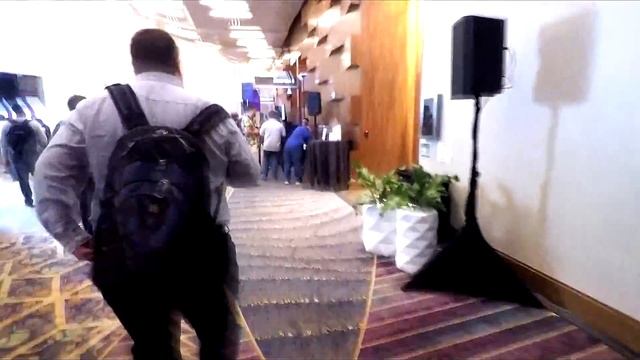 AWS re:Invent 2018 - Las Vegas - Обзор и взгляд изнутри смотреть онлайн