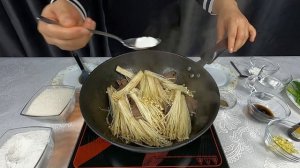 Вкусный ПАК-ЧОЙ Жареный с Мясом и Грибами! Капуста с мясом и грибами. КОРЕЙСКАЯ КУХНЯ #100