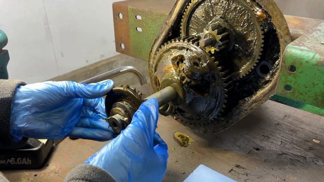 1960 Bolens Ride-a-matic - Part 7 (Rear axle strip) смотреть онлайн