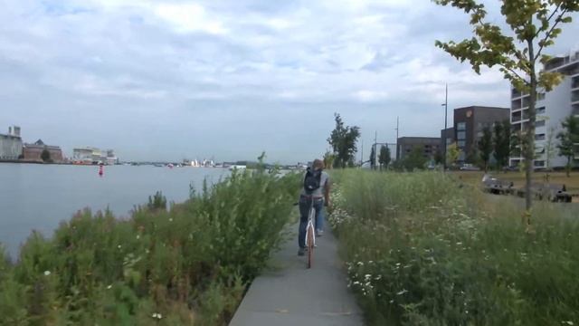 Van de Dam naar Nova Zembla Lofts смотреть онлайн