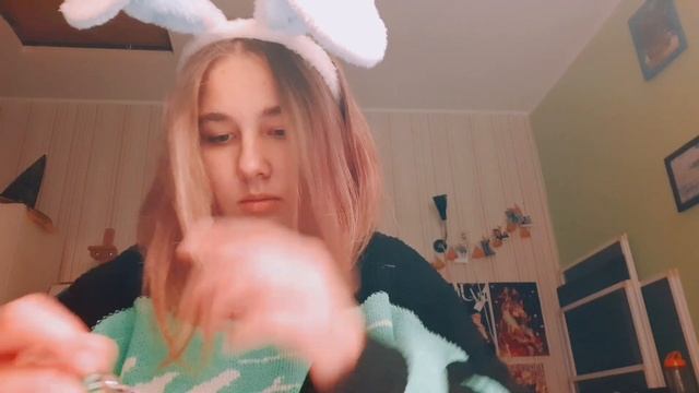 быстренько нарисую тебя и поболтаю :) чай или кофе? #асмр #asmr смотреть онлайн