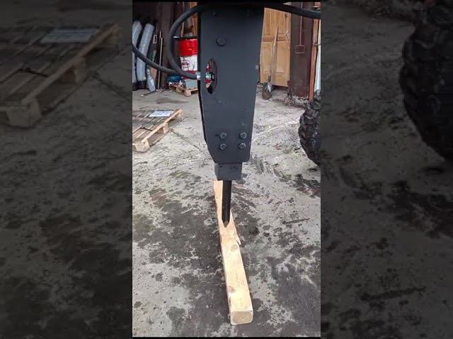 Проверка работы гидромолота на мини погрузчике Lonking CDM308 смотреть онлайн