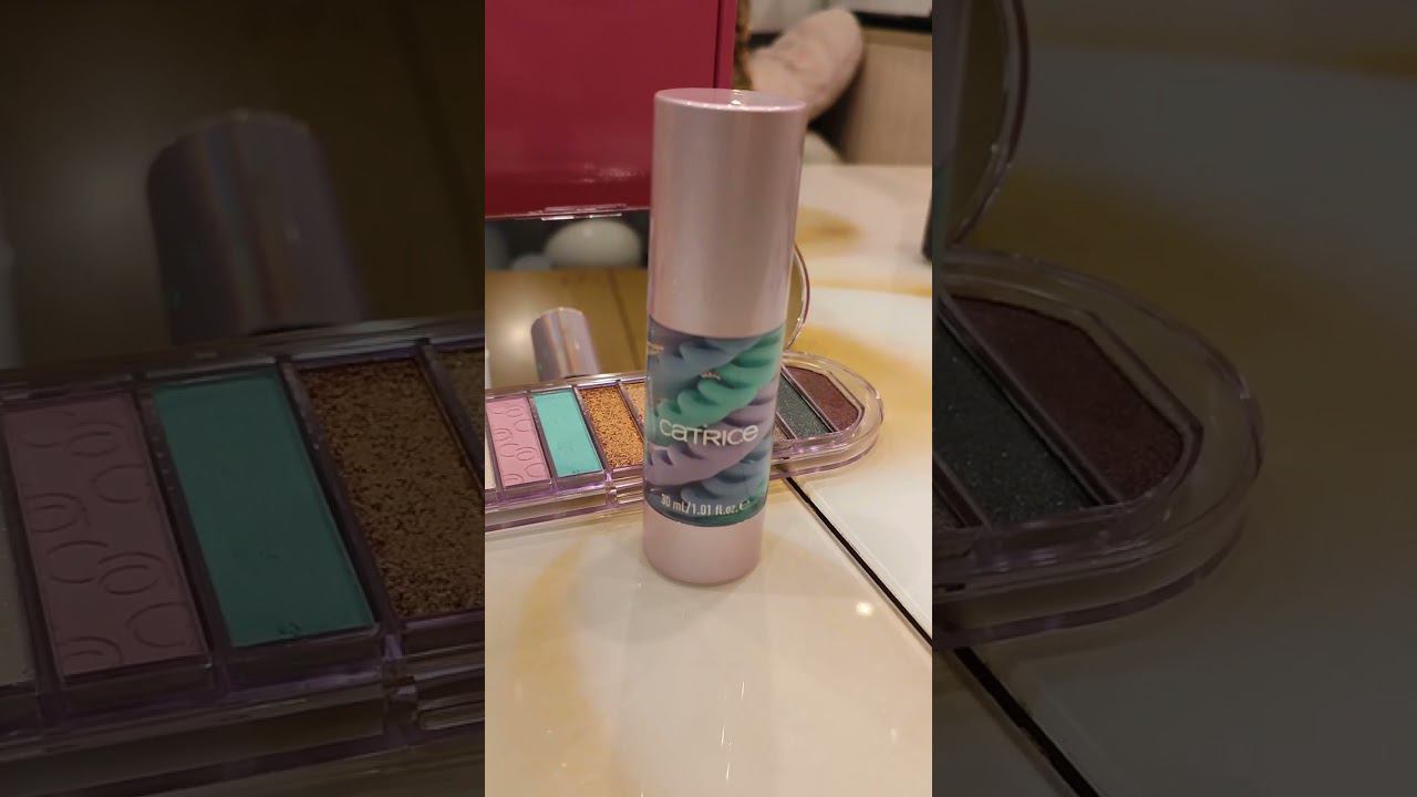 Лимитки Catrice Metaface/ Палетка и праймер с цветокоррекцией смотреть онлайн