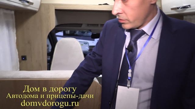 Автодом с огромным гаражом для перевозки квадроциклов и негабаритных грузов. Roller Team Kronos 290