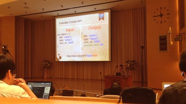 PHPCONF2012 RESTful API Design & Implementation with CodeIgniter PHP Framework appleboy