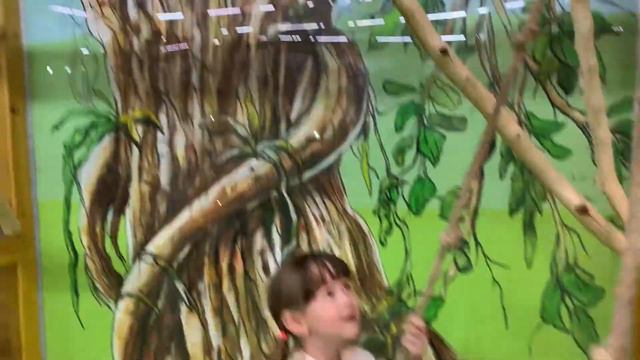 Звірополіс Контактний зоопарк ТЦ Наша правда Дніпро 2020 (Сурикати, носуха, міні-піг, мавпочки) смотреть онлайн