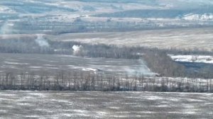 Танкисты 3 МСД на танке Т-90М Прорыв, разбирают опорник укропа в балке Журавка