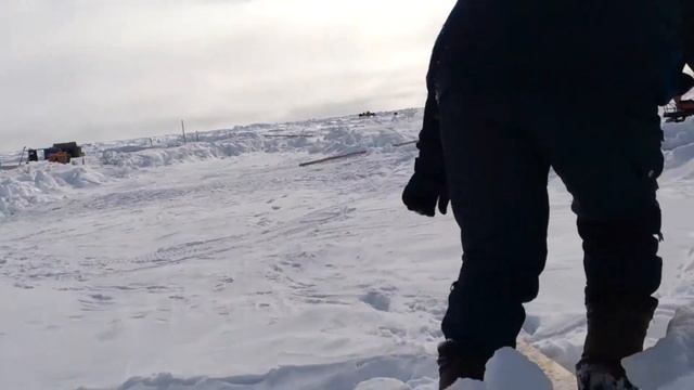 Кок работает на льдине смотреть онлайн