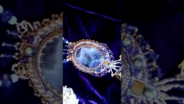 Кулон "Осенний марафон" смотреть онлайн