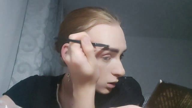 Makeup tutorial