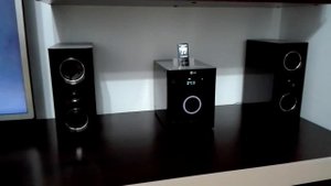 LG FB 163 Micro System with CD/DVD/USB/iPod
