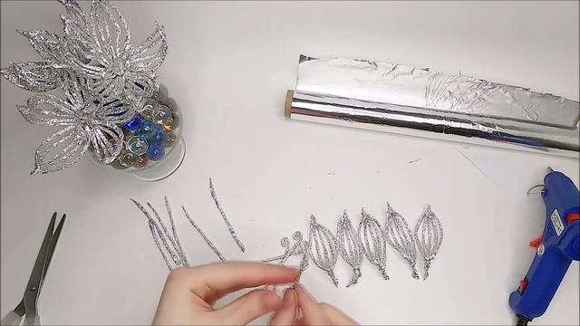 Декор для дома своими руками | Цветы из фольги смотреть онлайн