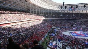 Отец героя Донбасса и России Вахи Артем Жога, командир отряда "Спарта" наКонцерт-митинге в «Лужниках