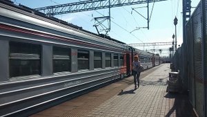 ЭД4МК-0026 и ЭД4М-0267 На станции Маленковская
