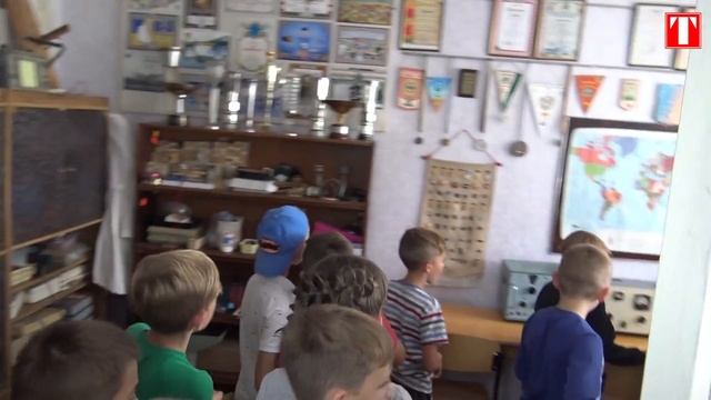 ЧЕМ ЗАНЯТЬ РЕБЕНКА. ЧАСТЬ 2. РАЙОННЫЙ ДОМ ТВОРЧЕСТВА ДЕТЕЙ И ЮНОШЕСТВА смотреть онлайн