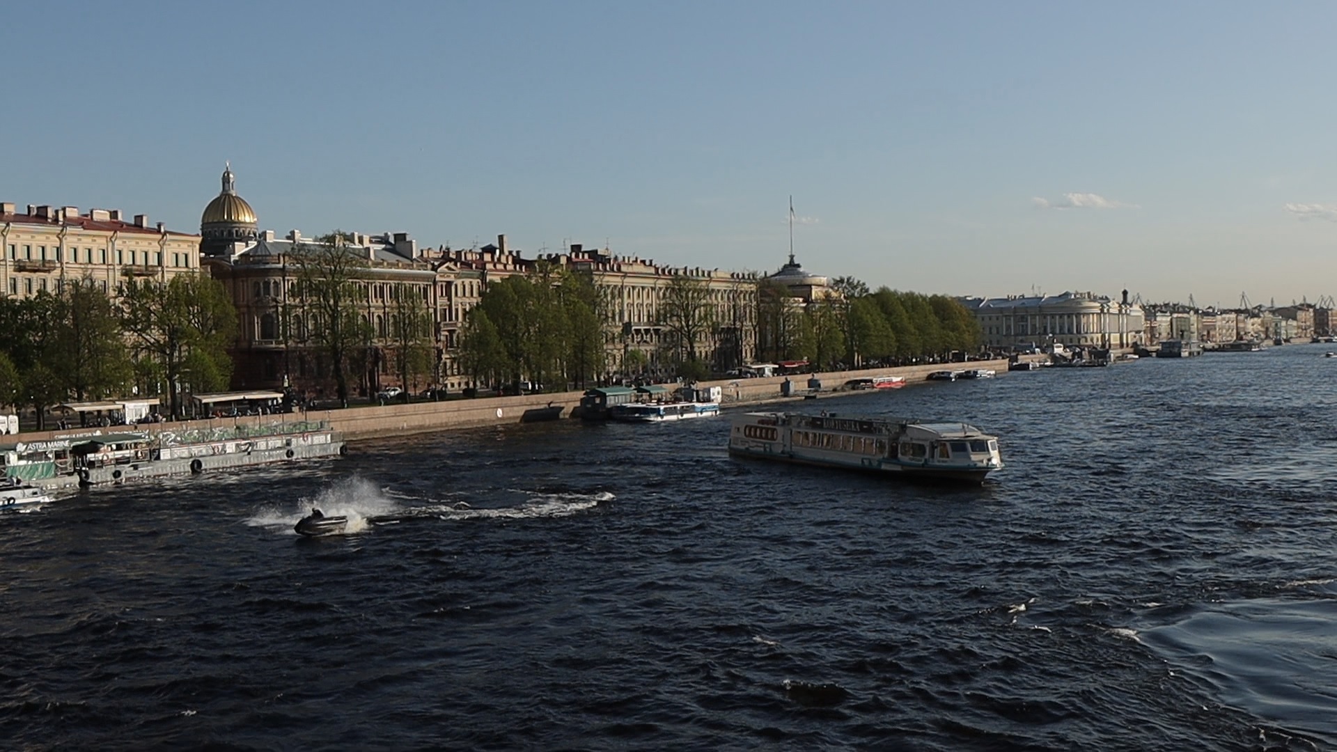 Концерт на Неве. Петербург глазами звёзд. Иван Ожогин. 15 мая 2023
 камера, монтаж Владимир Шкваря