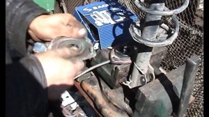 Замена передних cтоек Nissan Almera N15