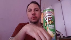 ASMR EATING SOUNDS. ЧИПСЫ ПРИНГЛС И КОКА-КОЛА. ОБЖОР.