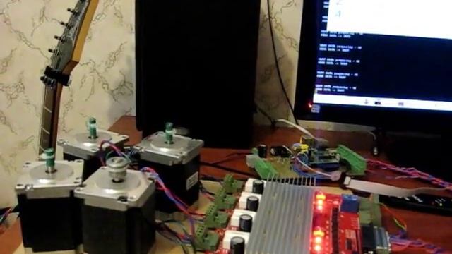 Управление шаговыми двигателями на основе Raspberry Pi смотреть онлайн