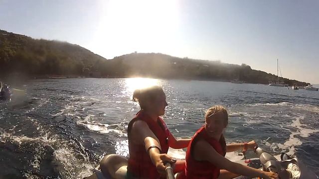 Agosta Fun Beach - Jet ski смотреть онлайн