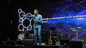 Евгений Пересветов | «Бог в "активном поиске"»