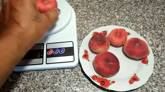 Інжирний персик Уфо - 4 , перше плодоношення 2021 смотреть онлайн