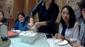 СУЙФЭНЬХЭ СЕНТЯБРЬ 2018 ДЕНЬ ПЕРВЫЙ УЖИН С КИТАЙСКИМИ ДРУЗЬЯМИ XIMI
