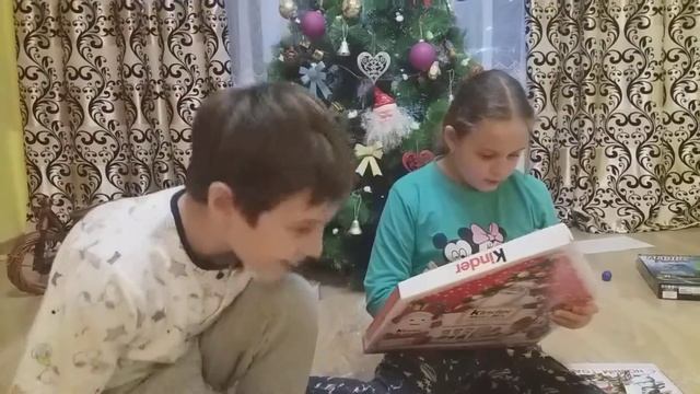 РАСПАКОВКА АДВЕНТ КАЛЕНДАРЯ??(КИНДЕР:СЛАДКАЯ СКАЗКА?? смотреть онлайн