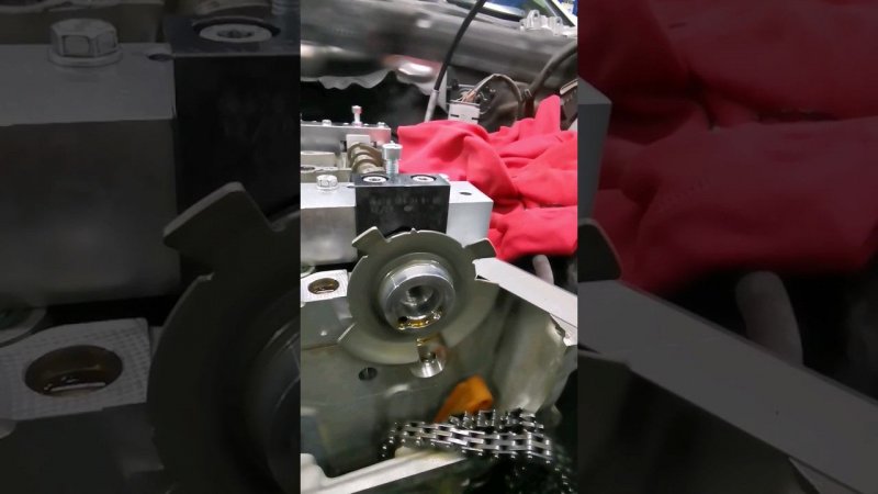 В работе очередной M274 ремонт вала и замена муфты ГРМ Mercedes Benz W212 #мастерскаямерседес