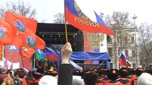 Севастопольцы поют гимн