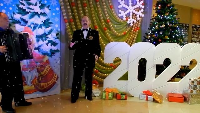 «Зимний вечер». Исполняет Алексей Дубовой. Музыка А. Лукьяненко, слова Л. Рубальской. смотреть онлайн