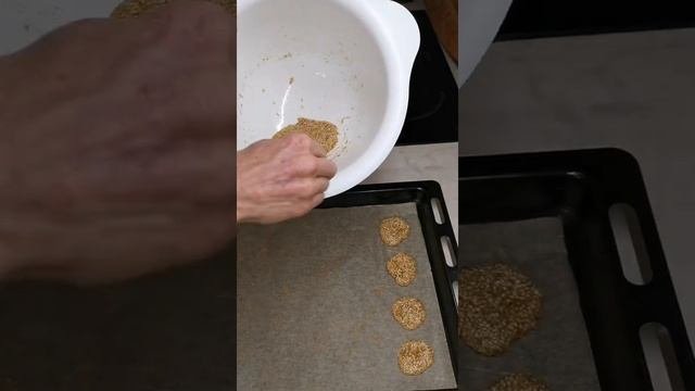 Кунжутное печенье без сахара.