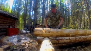 Строительство Избы в Лесу. Сруб в Русскую чашу. Продольный паз бревна.