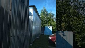 Подьемно-складные ворота на гараж вид с наружной стороны.