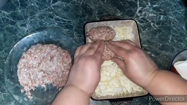 Быстрый рецепт// очень ЛЕНИВЫЕ голубцы// запекаем в духовке смотреть онлайн