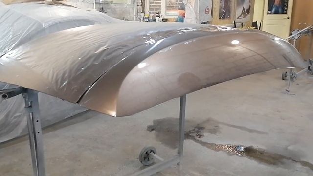 Ford Galaxy - ПОЛИРУЕМ дверь после покраски смотреть онлайн