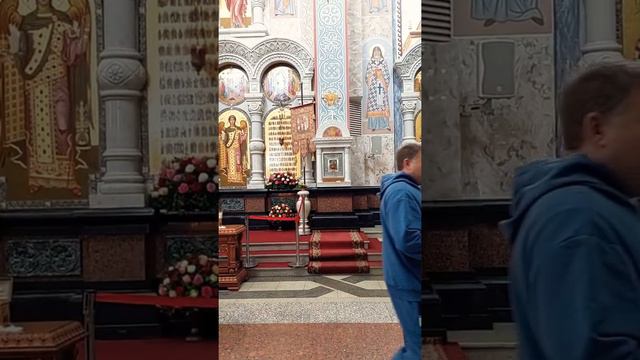 Икона в Храме на Крови смотреть онлайн