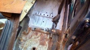 как я варил гнилую 21099 чась 2.mp4