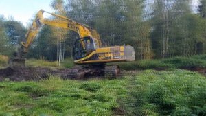 Капаем большой пруд! Работа Экскаватора JCB ! Нашли Бобра