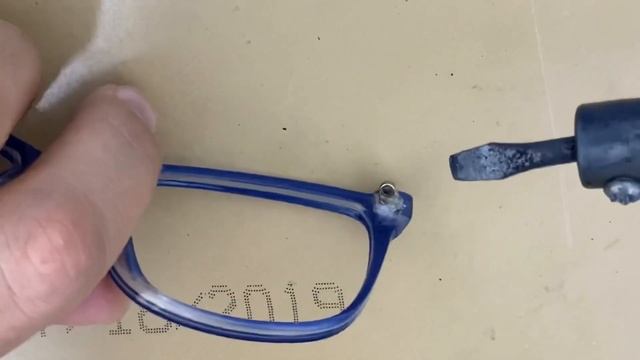 Реставрация очков, как правильно заменить шарниры #оптика#реставрация#очки#шарнир#ручнаяработа#как смотреть онлайн