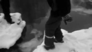 Мои друзья упали в реку зимой!!!