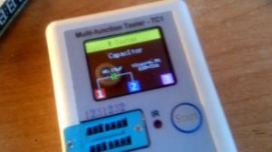 Ремонт ТВ-приставки Rolsen RDB-510N. Не включается. Мигает зелёный светодиод.