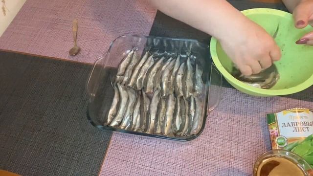 Шпроты из мойвы!?Полезно, вкусно! Солим икру!