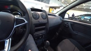 Самый дешевый Renault Duster у дилера. Какая комплектация и сколько стоит?