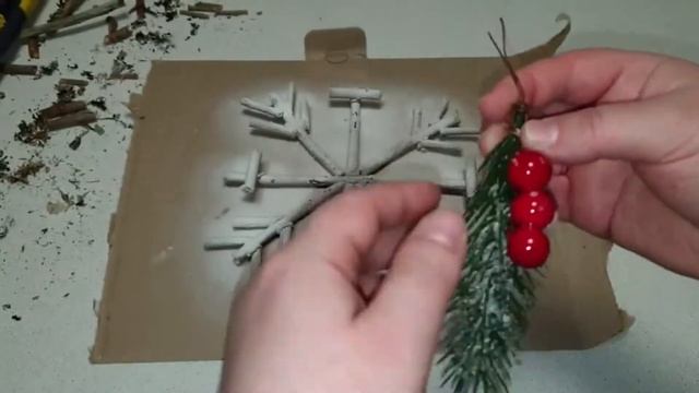 DIY НОВОГОДНИЙ ДЕКОР СНЕЖИНКА ИЗ ВЕТОЧЕК ВМЕСТЕ С ФИКС ПРАЙС/DIY NEW YEAR'S DECOR SNOWFLAKE смотреть онлайн